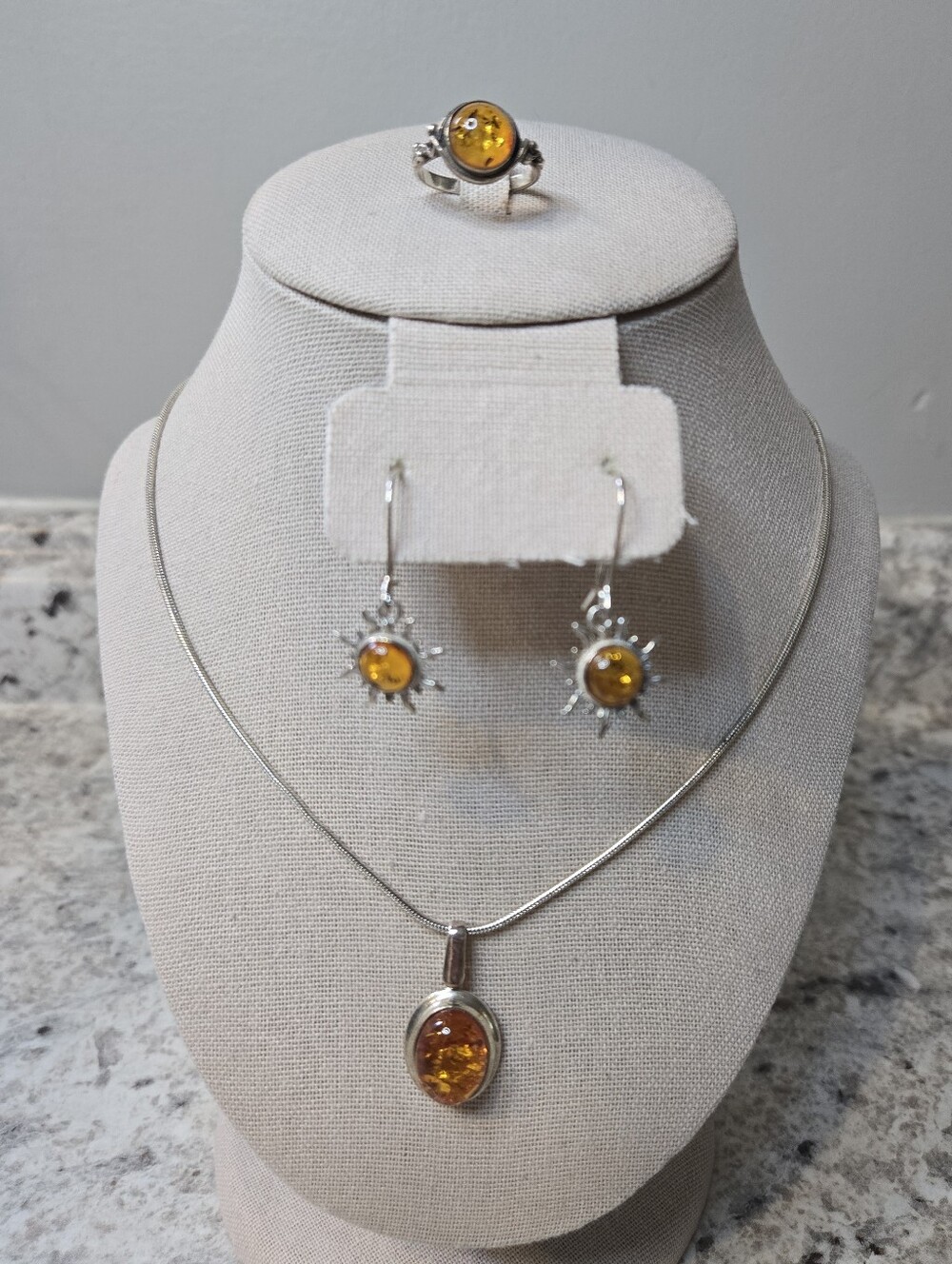 Vintage Sterling Silver & Amber Jewelry Set Necklace, Earrings & Ring